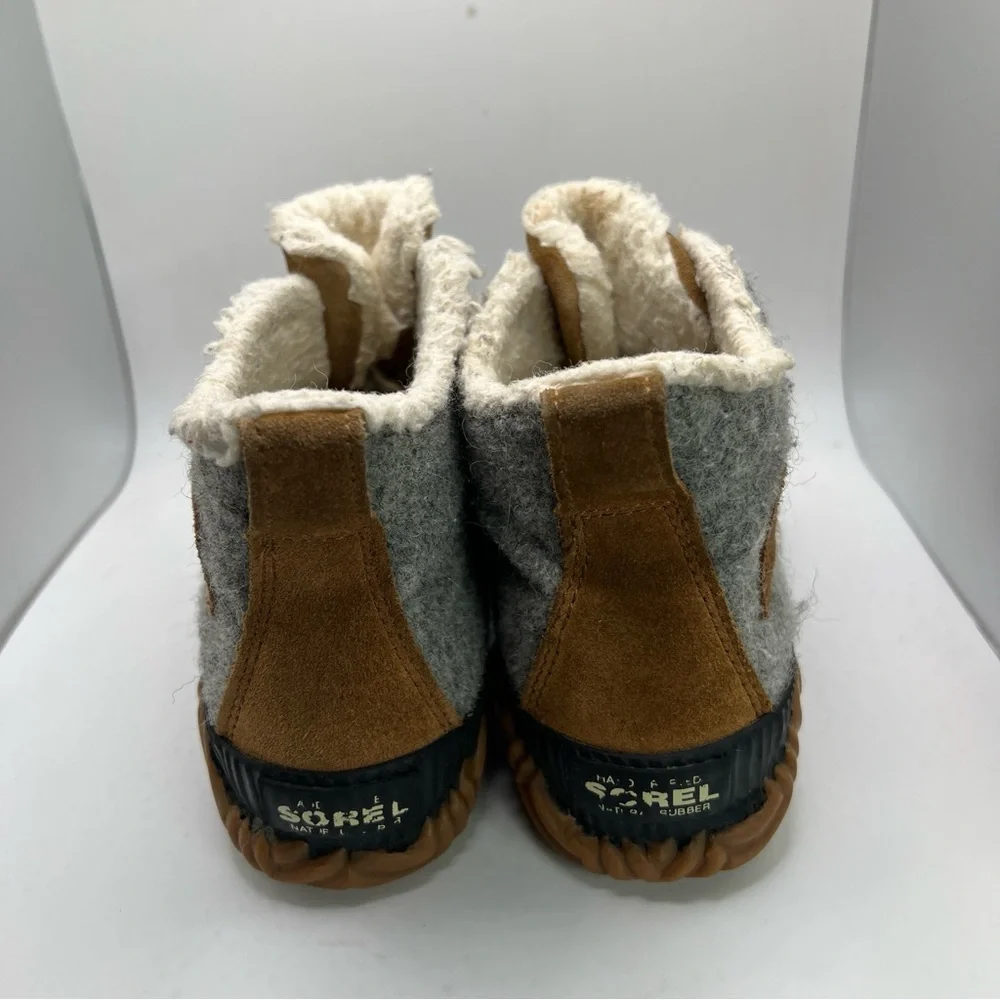 Kids Sorel Out N About Waterproof Boots Size 1